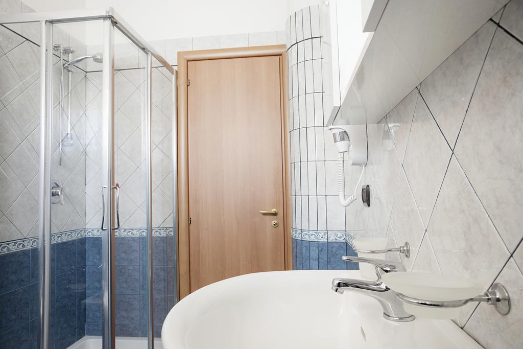 Quarantadue Quindici Hotell Termoli Exteriör bild