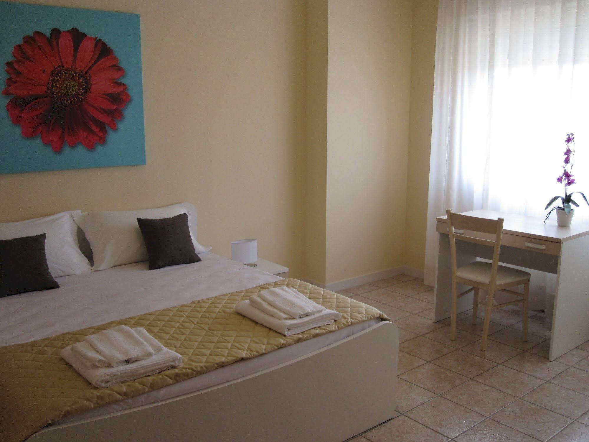 Quarantadue Quindici Hotell Termoli Exteriör bild