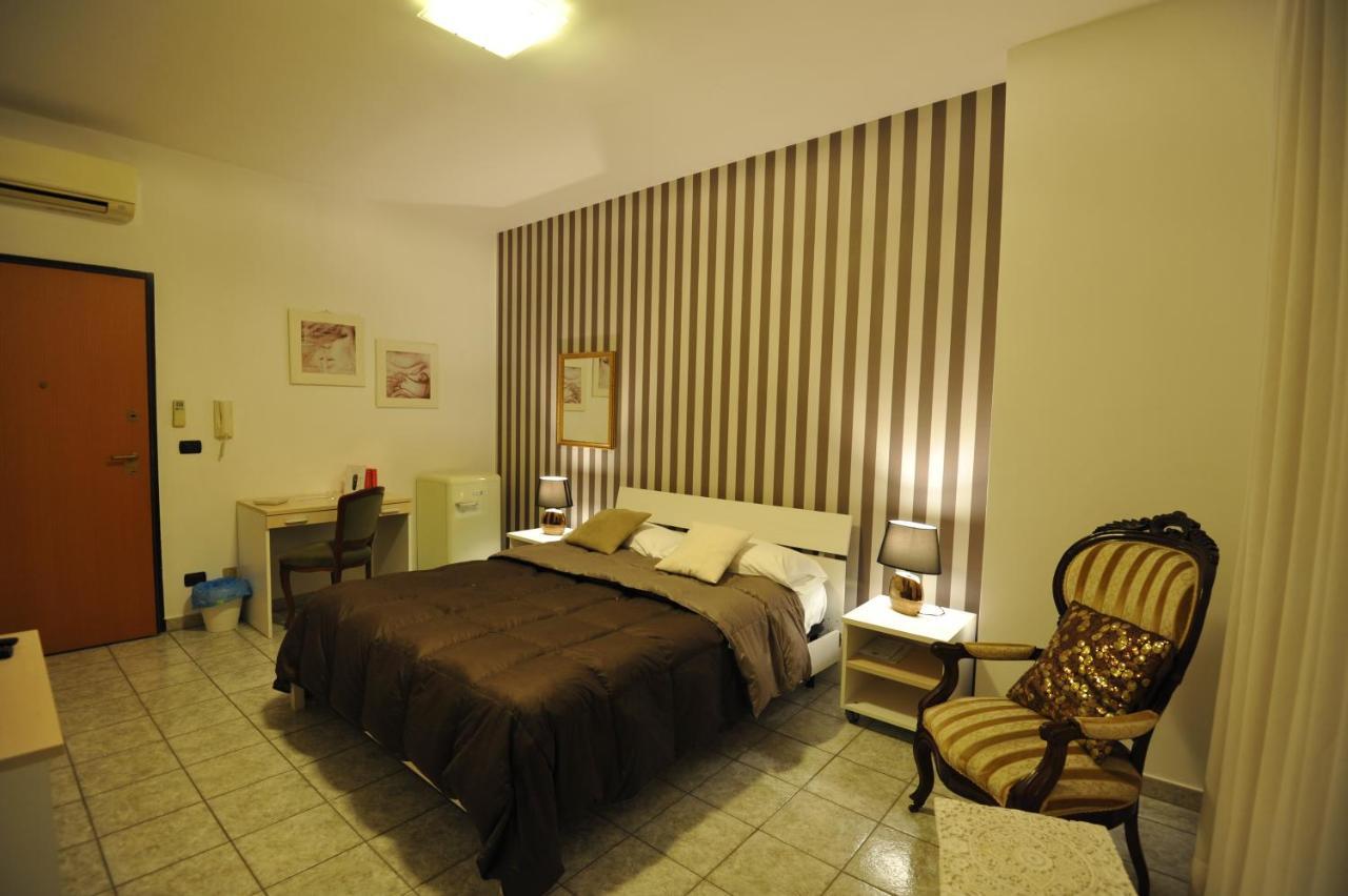 Quarantadue Quindici Hotell Termoli Exteriör bild